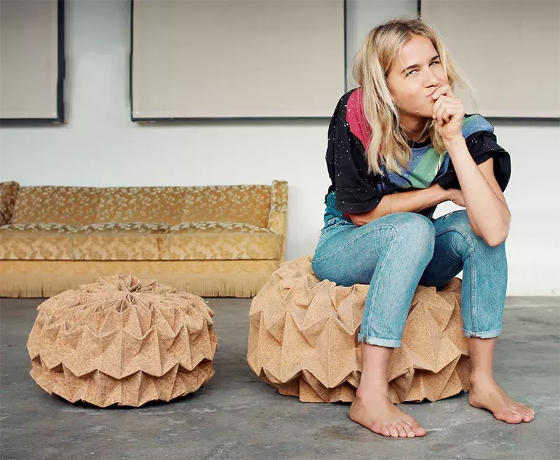 Jule & Oma Klara: „Ich rufe sie von Bali aus an, ungefähr alle zwei Wochen über Skype auf ihr Festnetz“ 3 Hey Nana - Jule & Oma Klara: „Ich rufe sie von Bali aus an, ungefähr alle zwei Wochen über Skype auf ihr Festnetz“