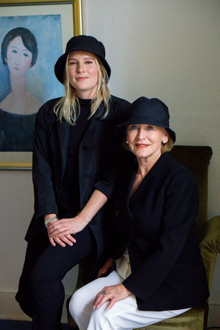 Luisa & Oma Angola: „Ein Hoch auf die Magie des Generationenaustauschs!“ 4 style-is-ageless-mode-magazin-fuer-frauen